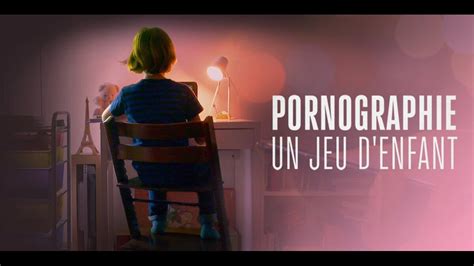 Avec Pornographie, un jeu d&x27;enfant , Anne-Marie Avouac livre un documentaire exemplaire sur ces images qui brouillent les repres des plus jeunes. . Jeu pornographie